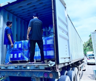 Đơn vị bán chất làm bóng nhựa LE 45 HV cao cấp