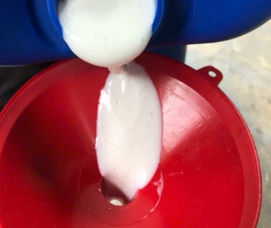 Silicone Tách Khuôn LE-45HV | Đặc Điểm & Ứng Dụng Công Nghiệp