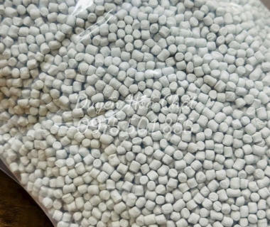 Hóa Chất Cao Su TPHCM Uy Tín | Lam Anh Chemicals Giao Hàng Nhanh