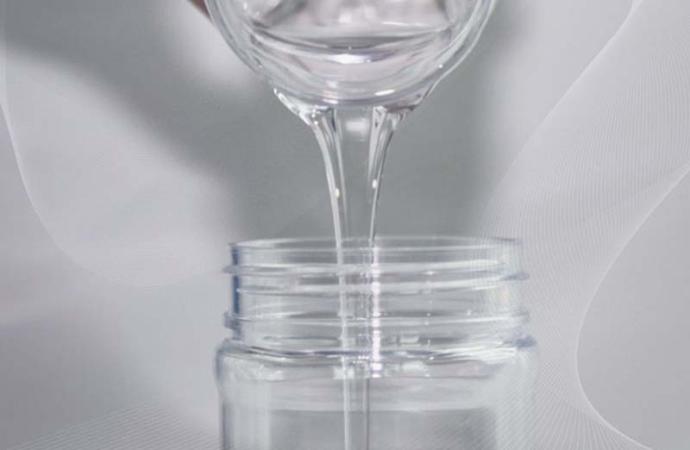 Tại sao dầu silicone chống dính lại quan trọng trong ngành sản xuất nhựa?