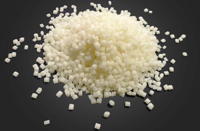 Tại Sao Cần Sử Dụng Phụ Gia Tăng Bóng Nhựa PE?