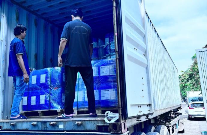 Đơn vị bán chất làm bóng nhựa LE 45 HV cao cấp