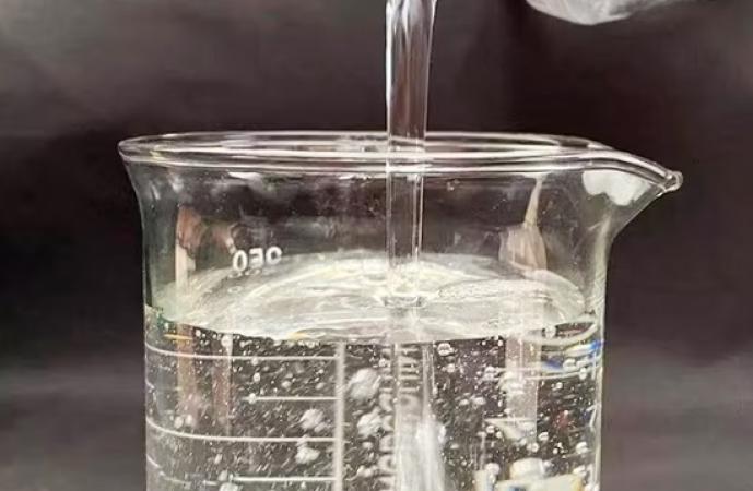 Lựa chọn nhà cung cấp dầu phân tán gốc dầu uy tín chuyên nghiệp