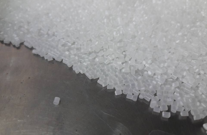 Hạt nhựa taical trong suốt giá rẻ số lượng tại TPHCM