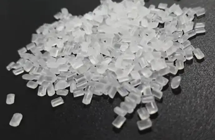 Mua Hạt Tăng Bóng Nhựa Tại Quận Tân Phú 