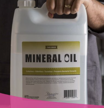 tac-dung-cua-dau-light-mineral-oil-trong-san-xuat-nhua