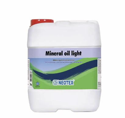 tac-dung-cua-dau-light-mineral-oil-trong-san-xuat-nhua