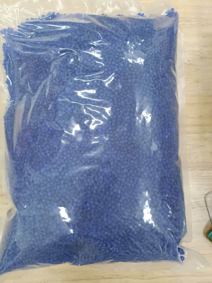 hạt hút ẩm nhựa công nghiệp