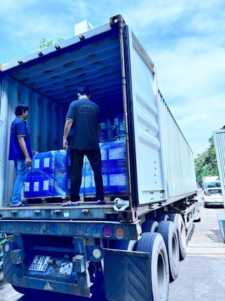 Chất làm bóng nhựa LE 45 HV cao cấp