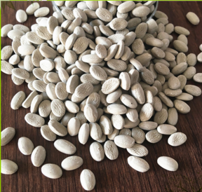 phu-gia-hut-am-cho-hat-nhua